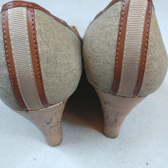 Tommy Hilfiger Horse Bit Beige Canvas, Cork Wedge - Picture 7 of 8